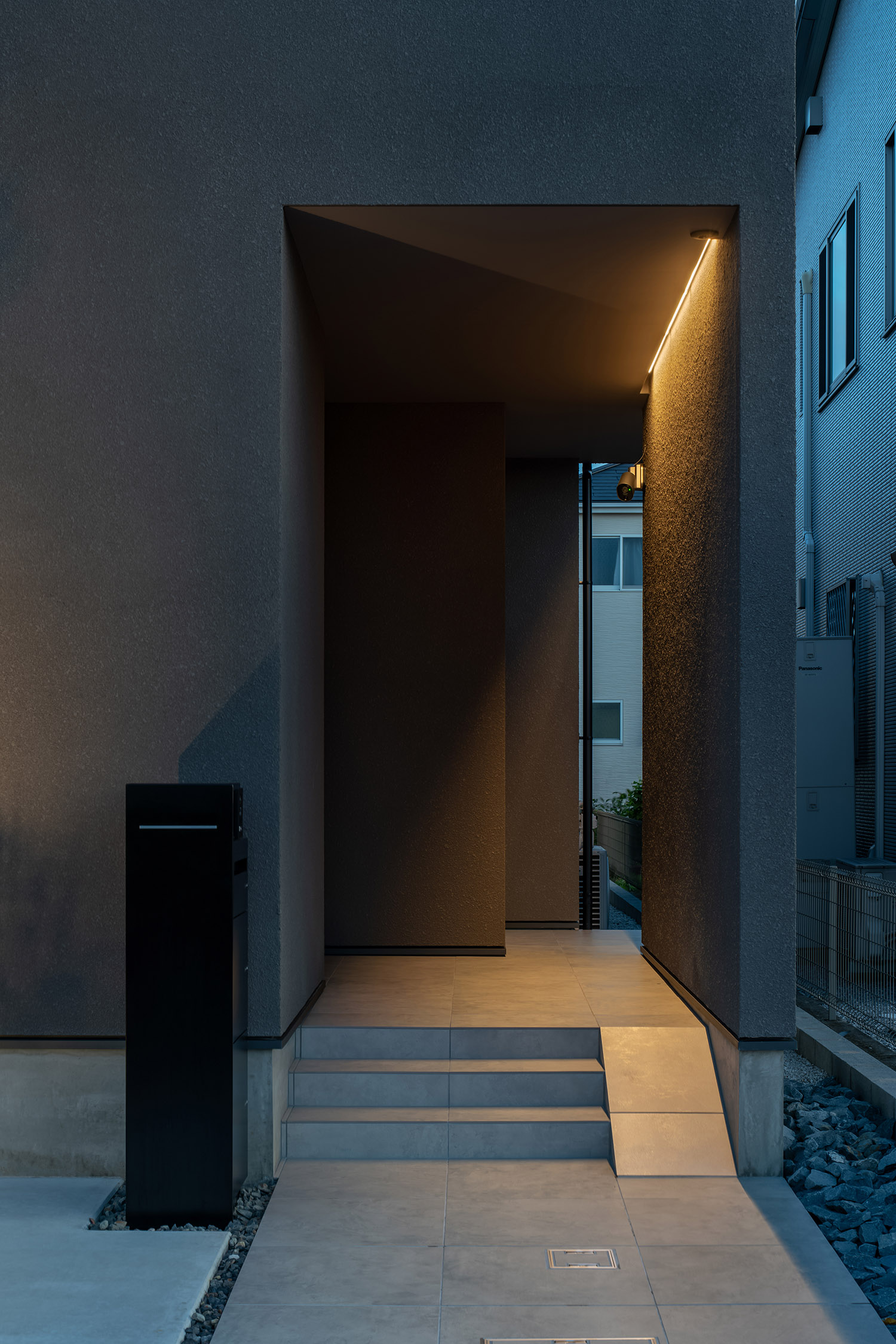 デザイン住宅建築実例_外観・注文住宅『CASE787 Monotone Nest』の建築実例・施⼯例の写真_外観